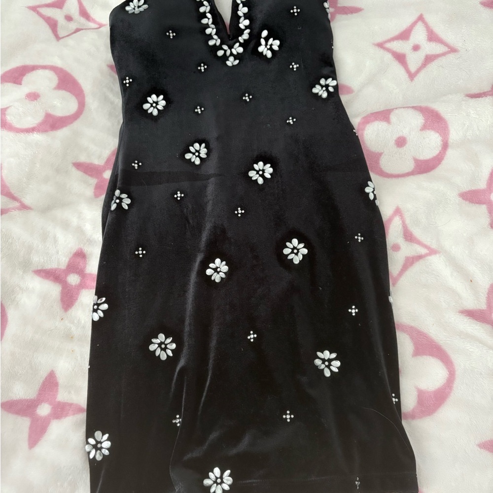 Elegant Black Dress with White Floral Accents